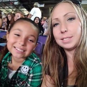 Meet your Posher, Christina